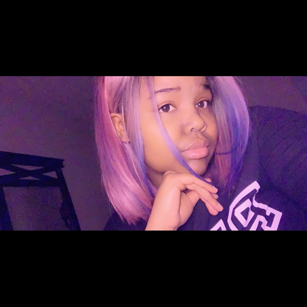 Meet your Posher, Mari